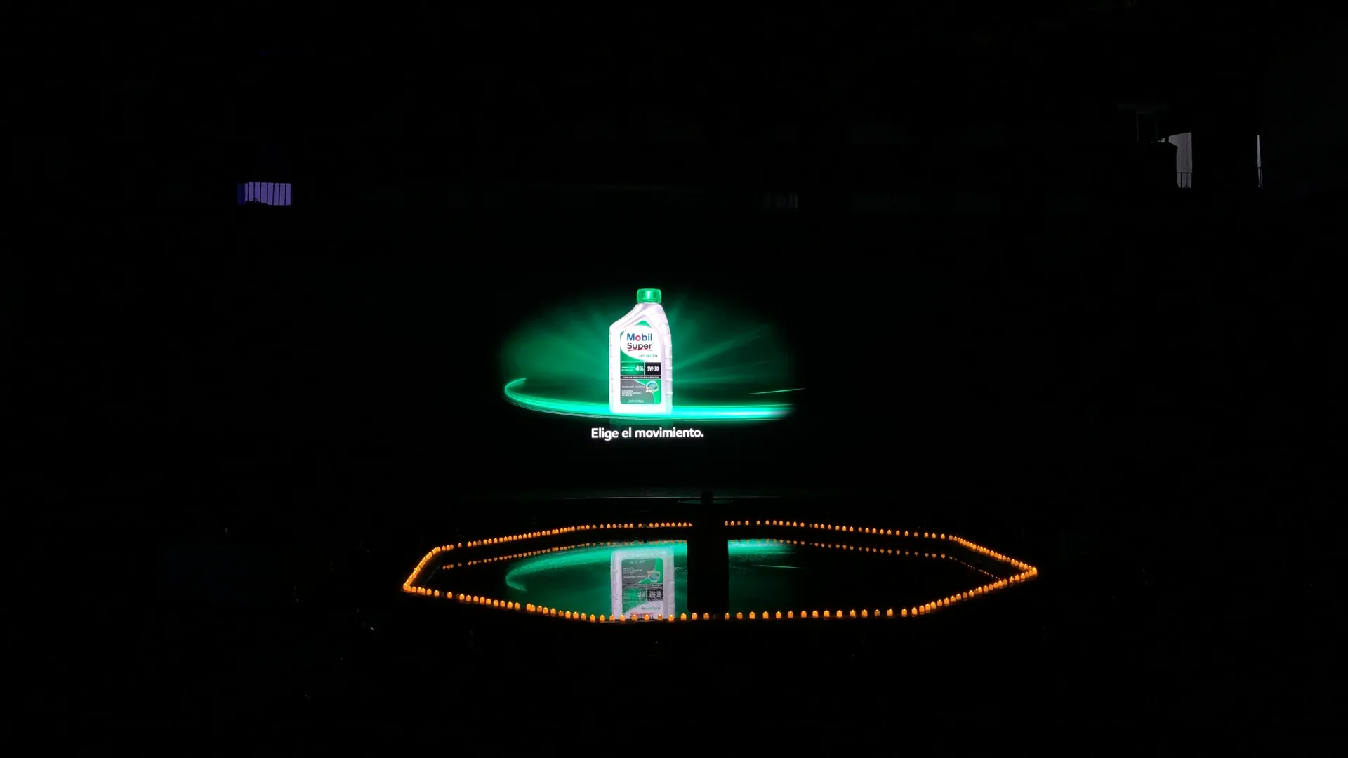 Experiencia de marca con instalación audiovisual